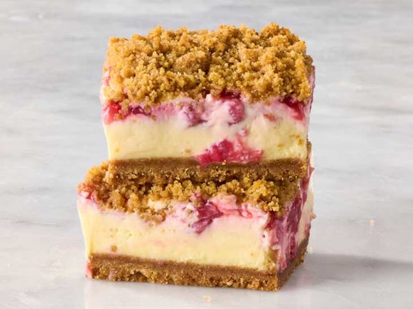 Strawberry cheesecake bars
