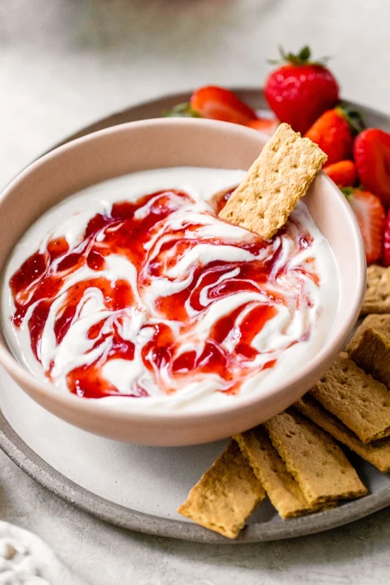 Strawberry cheesecake dip
