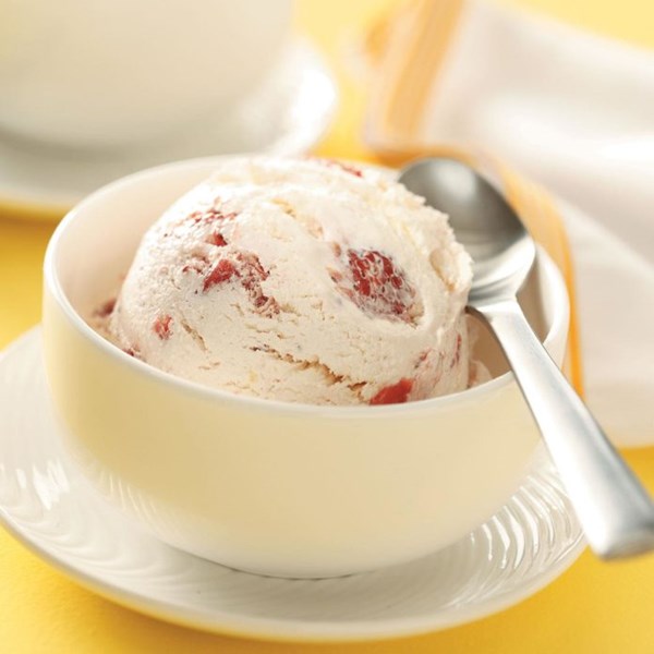 Strawberry cheesecake ice cream