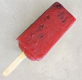 Strawberry-cherry ice pops