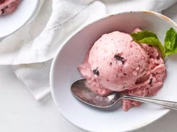 Strawberry-chocolate ice cream