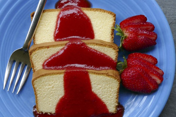 Strawberry coulis