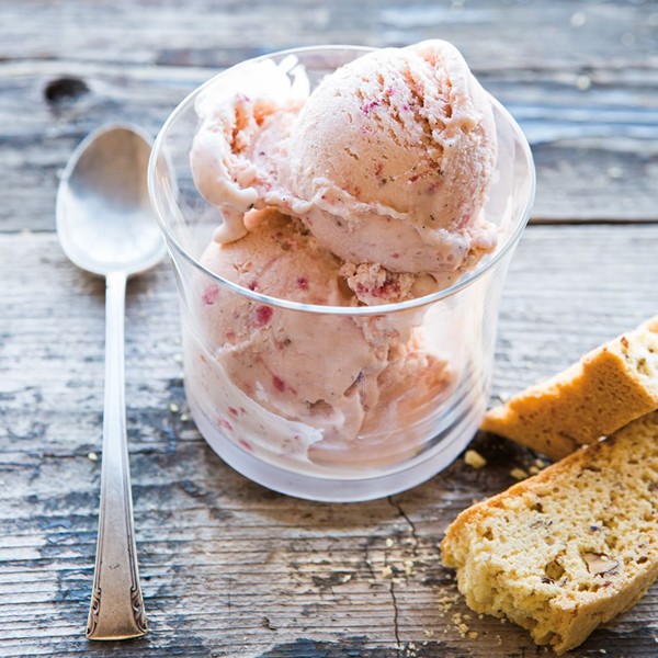 Strawberry-crème fraîche ice cream