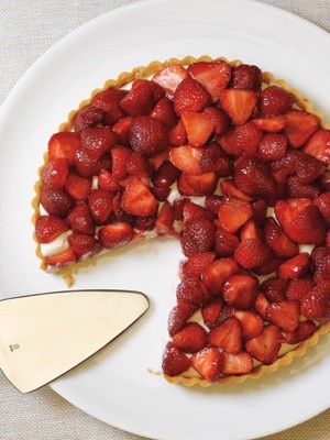 Strawberry crème fraîche tart
