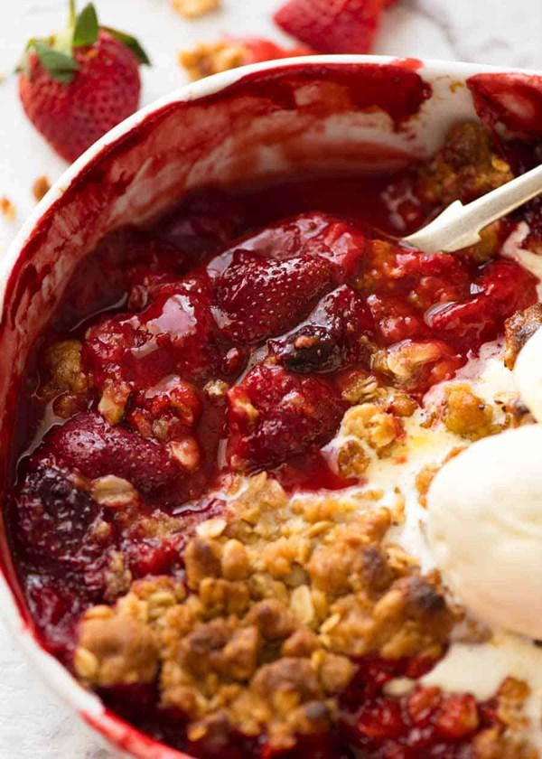 Strawberry crumble