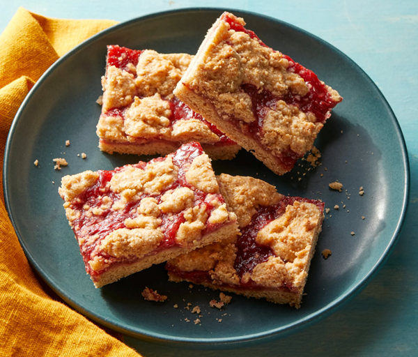 Strawberry crumble bars
