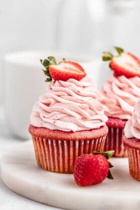 Strawberry cupcakes