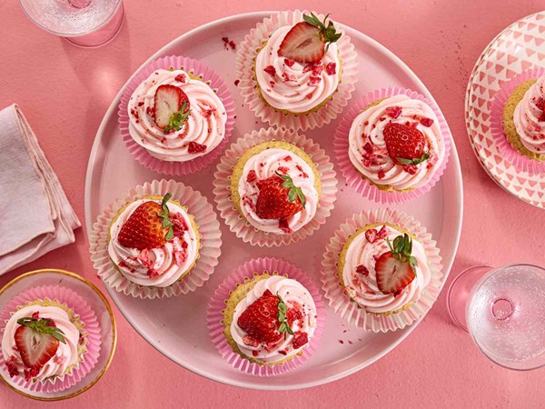 Strawberry cupcakes