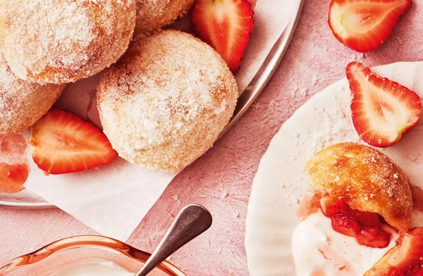 Strawberry doughnuts with whipped cottage cheese