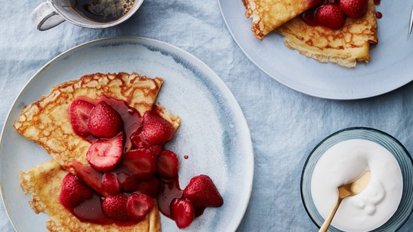 Strawberry flambé