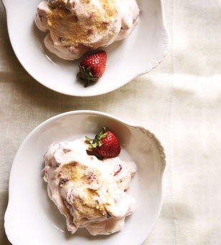 Strawberry fool