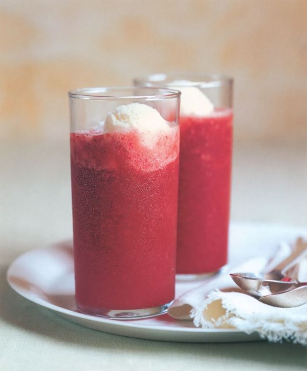 Strawberry ginger sodas with orange sherbet