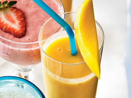 Strawberry-guava smoothie