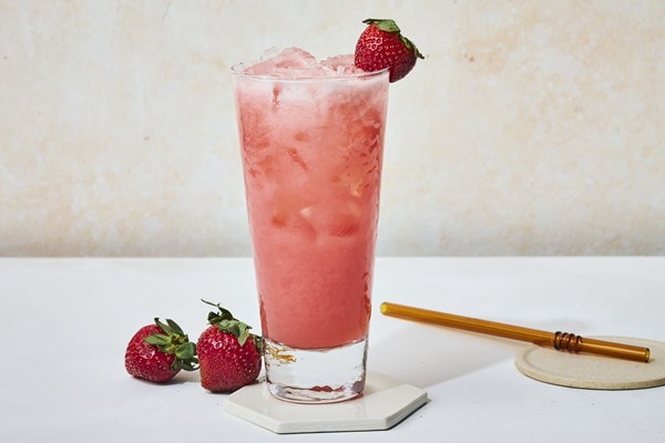 Strawberry-honey lemonade