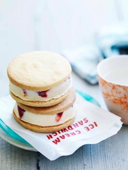 Strawberry ice-cream and fudge sandwiches
