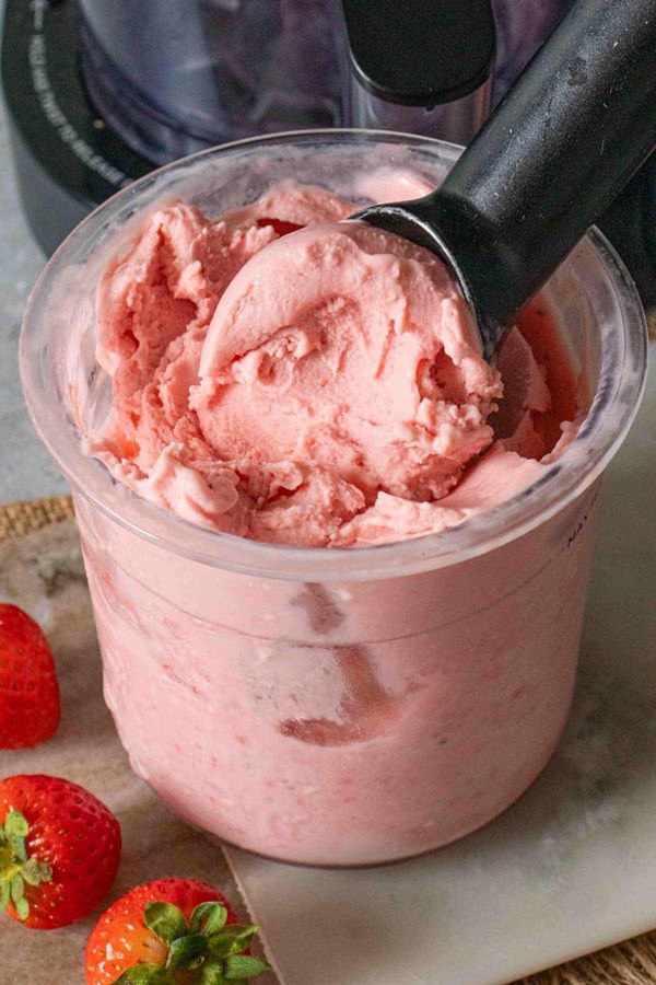 Strawberry ice cream (Ninja Creami)