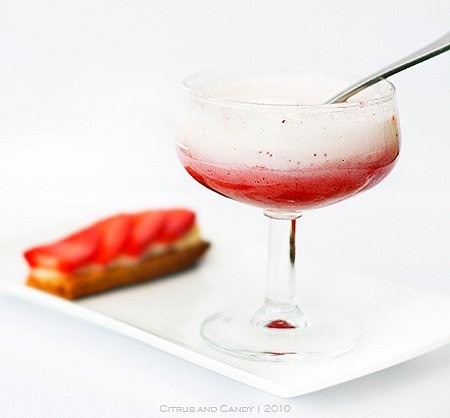 Strawberry ice cream soda with strawberry tart