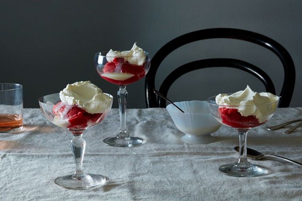 Strawberry ice with condensed milk and whipped cream