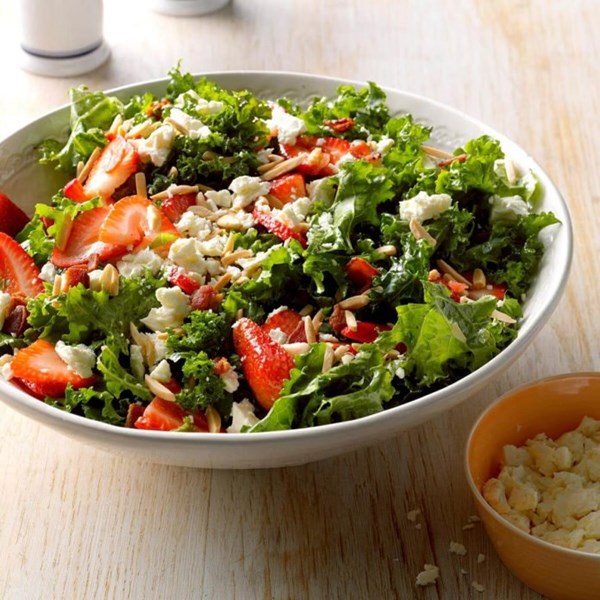 Strawberry kale salad 