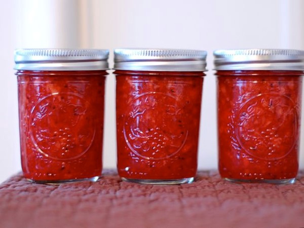 Strawberry kiwi jam