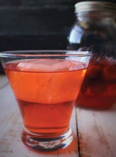 Strawberry kvass