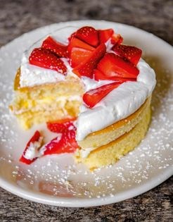 Strawberry layer cake