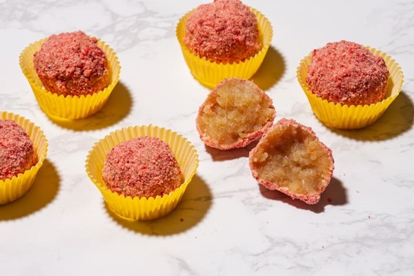Strawberry lemon cake truffles