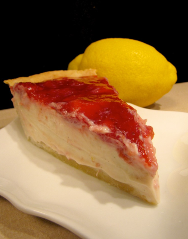 Strawberry lemonade cheesepie