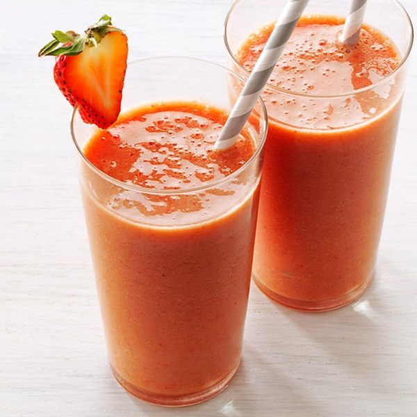Strawberry lemonade smoothie