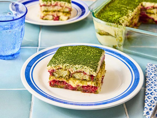 Strawberry matcha tiramisu 