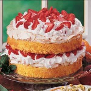 Strawberry meringue cake