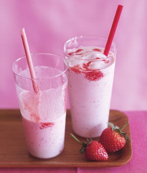 Strawberry milk shakes