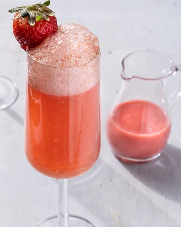 Strawberry mimosa