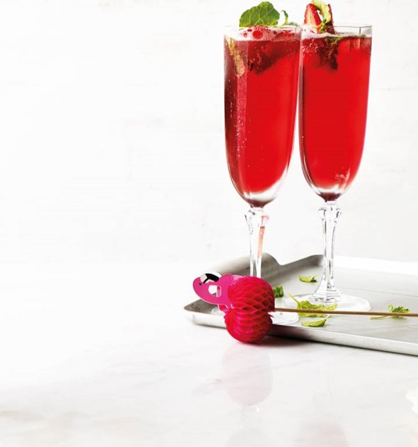 Strawberry mint mimosa