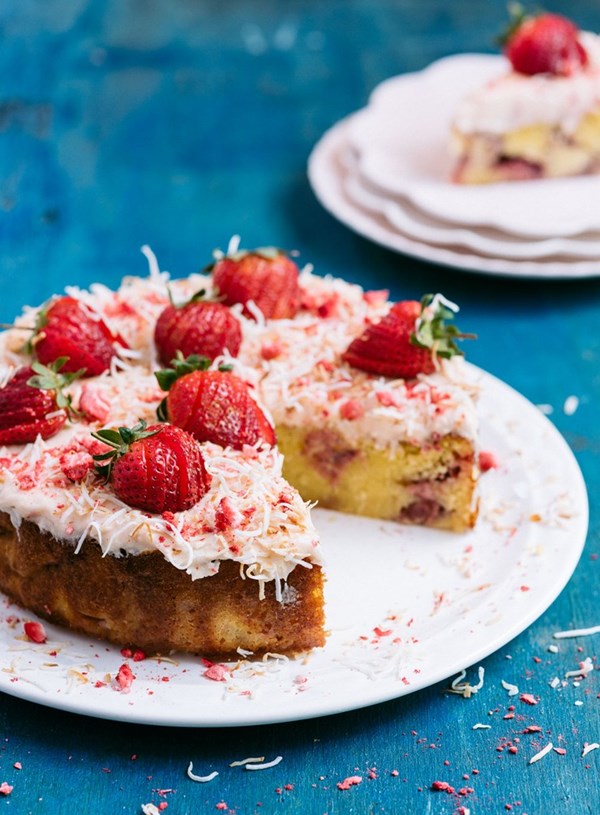 Strawberry, orange and coconut cake with strawberry cream cheese icing