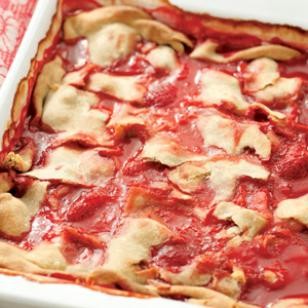 Strawberry pandowdy
