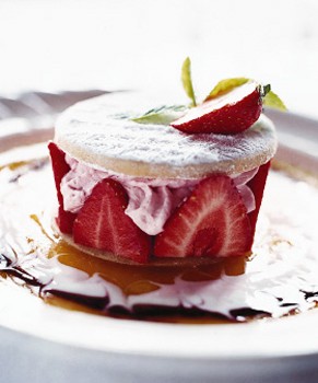 Strawberry passion-fruit sablés