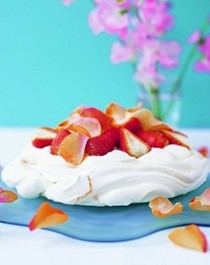 Strawberry pavlova with rose cream
