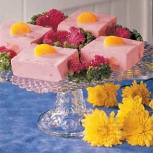 Strawberry pear gelatin