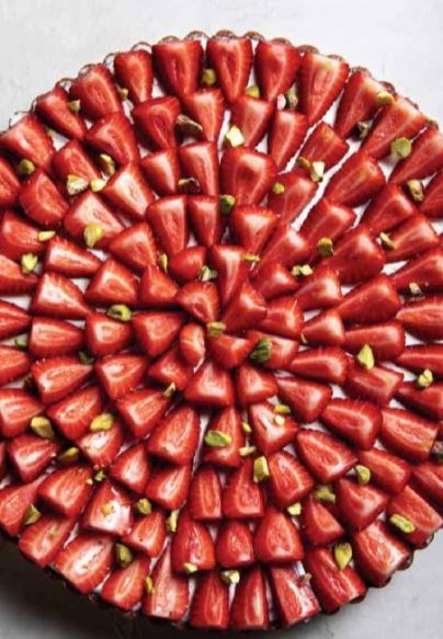 Strawberry-pistachio tart