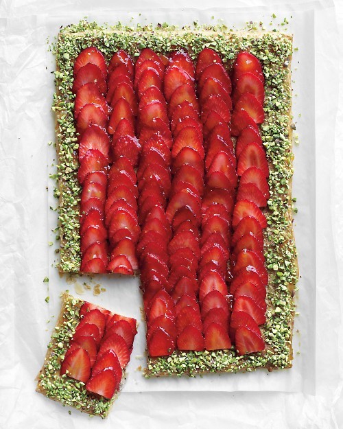 Strawberry-pistachio tart