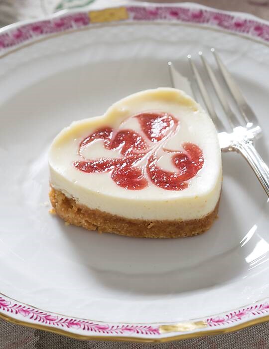 Strawberry-pomegranate sauce