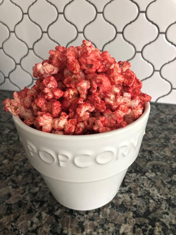 Strawberry popcorn