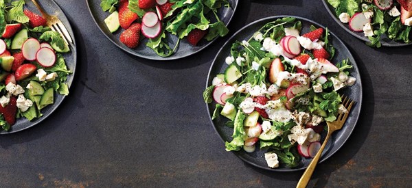 Strawberry-radish salad with creamy lemon dressing