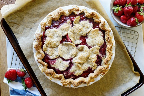 Strawberry raspberry rhubarb cutout pie
