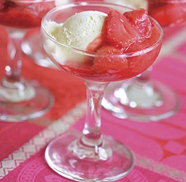 Strawberry-rhubarb compote with vanilla & cardamom