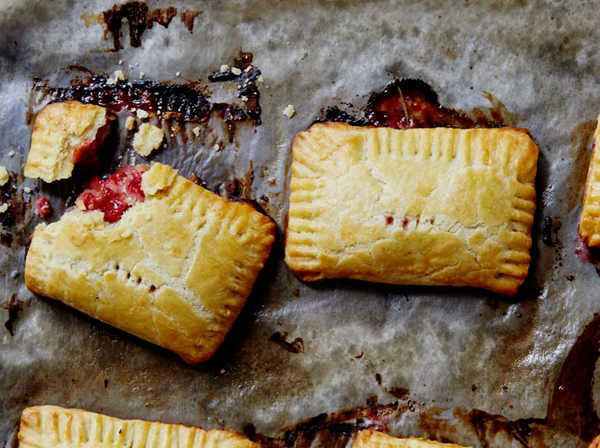 Strawberry rhubarb hand pies