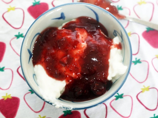Strawberry-rhubarb mint ginger jam