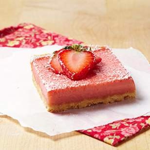 Strawberry-rhubarb squares
