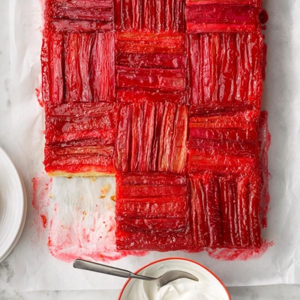 Strawberry-rhubarb upside-down cake